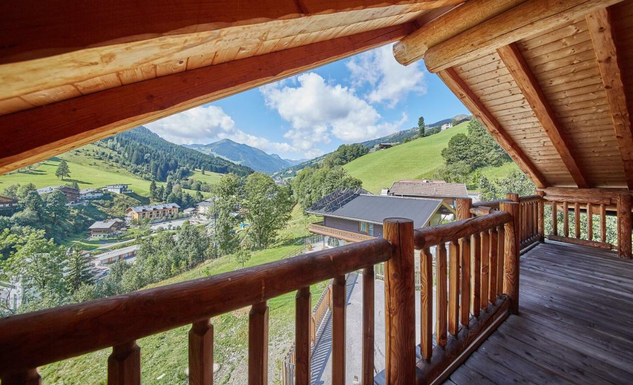 Chalets Blockhaus Saalbach By Holidayflats24 Villa Exterior foto